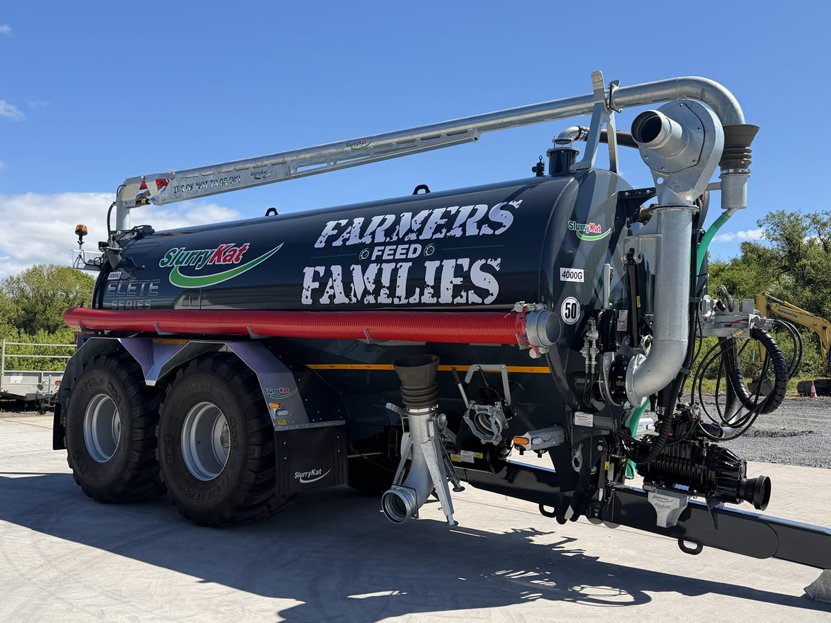 SlurryKat Tanker - Farmers Feed Families